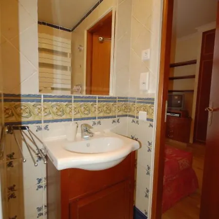 Апартаменты Rue Brey - 5 Persons
